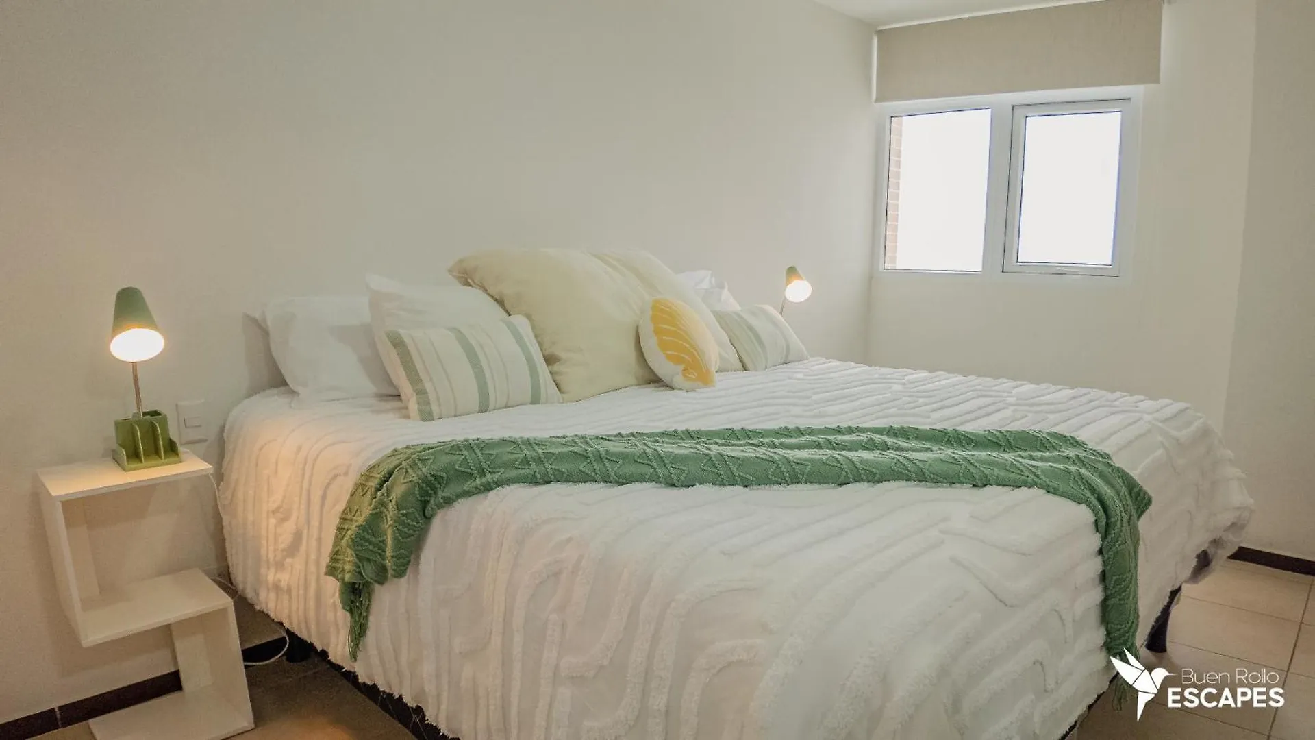 Luxury King Bed With Free Pool & Gym - Parque San Jorge Z11 Apartment Guatemala City