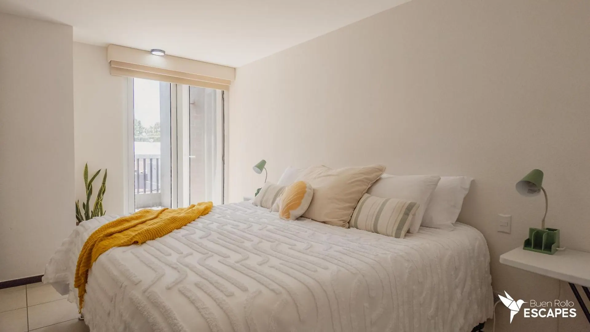 Luxury King Bed With Free Pool & Gym - Parque San Jorge Z11 Apartment Guatemala City