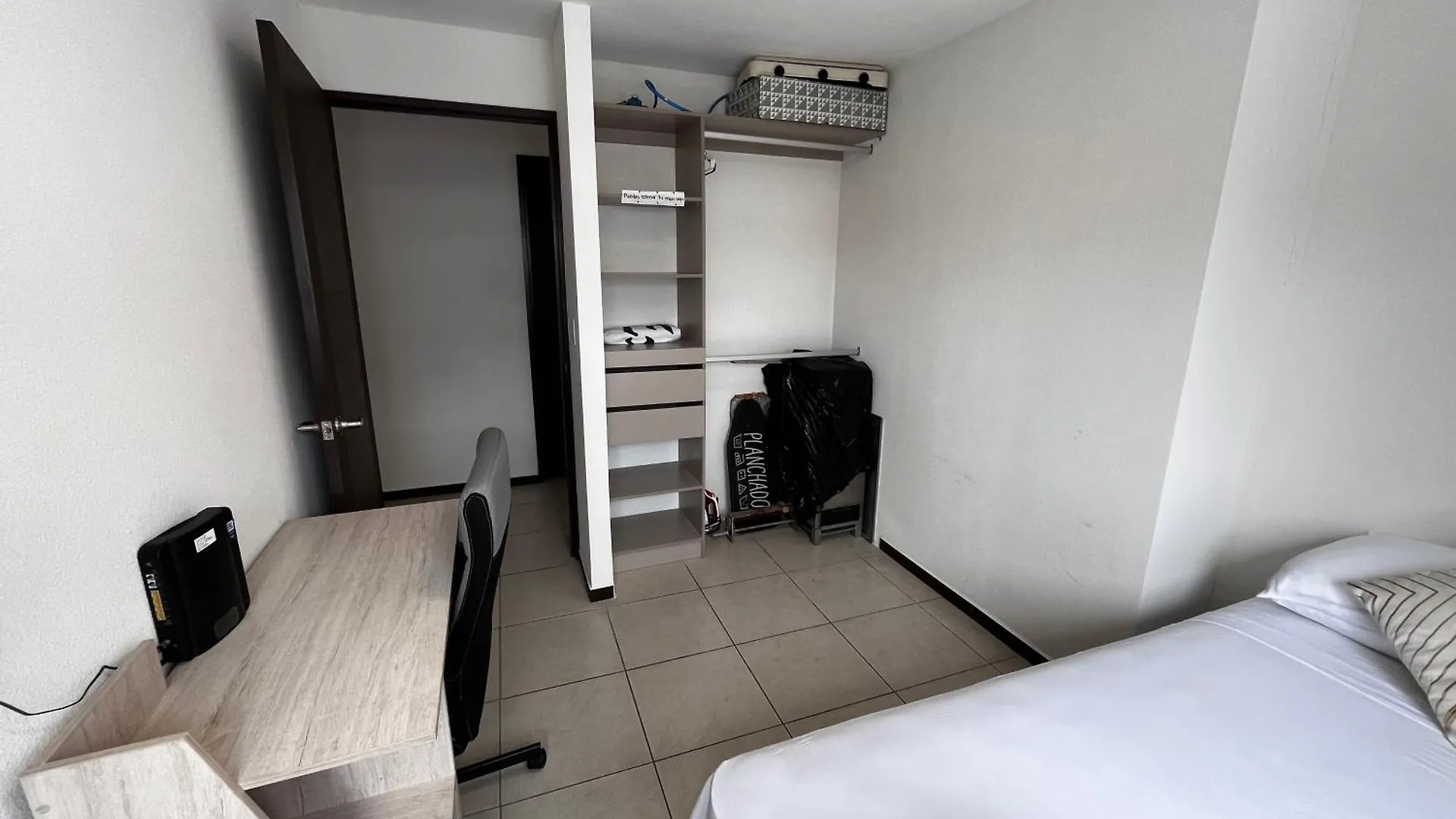 Luxury King Bed With Free Pool & Gym - Parque San Jorge Z11 Apartment Guatemala City